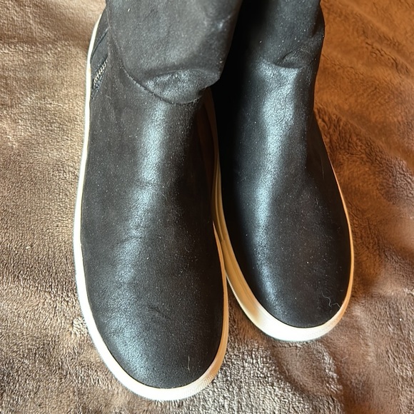 Brand new black booties - Picture 5 of 6